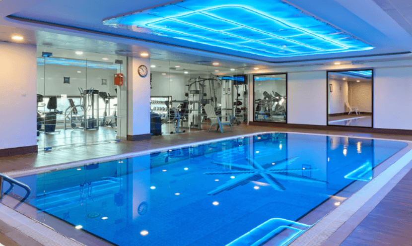 Cheapest Dubai holiday ever!? 🇦🇪