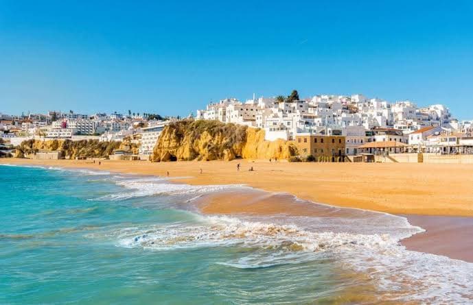 £99 Portugal budget break 🇵🇹