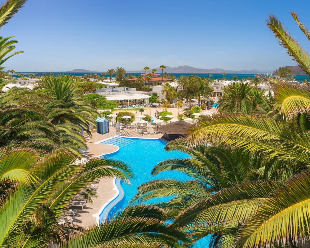 4* Tropcial all inclusive holiday without the long flight! 🏝️