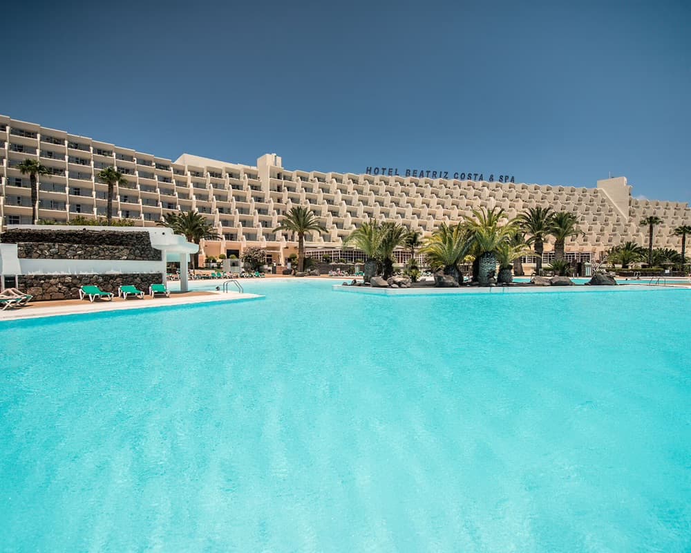 4* all inclusive Lanzarote ๐ด Big pools, big spa! ๐งโโ๏ธ